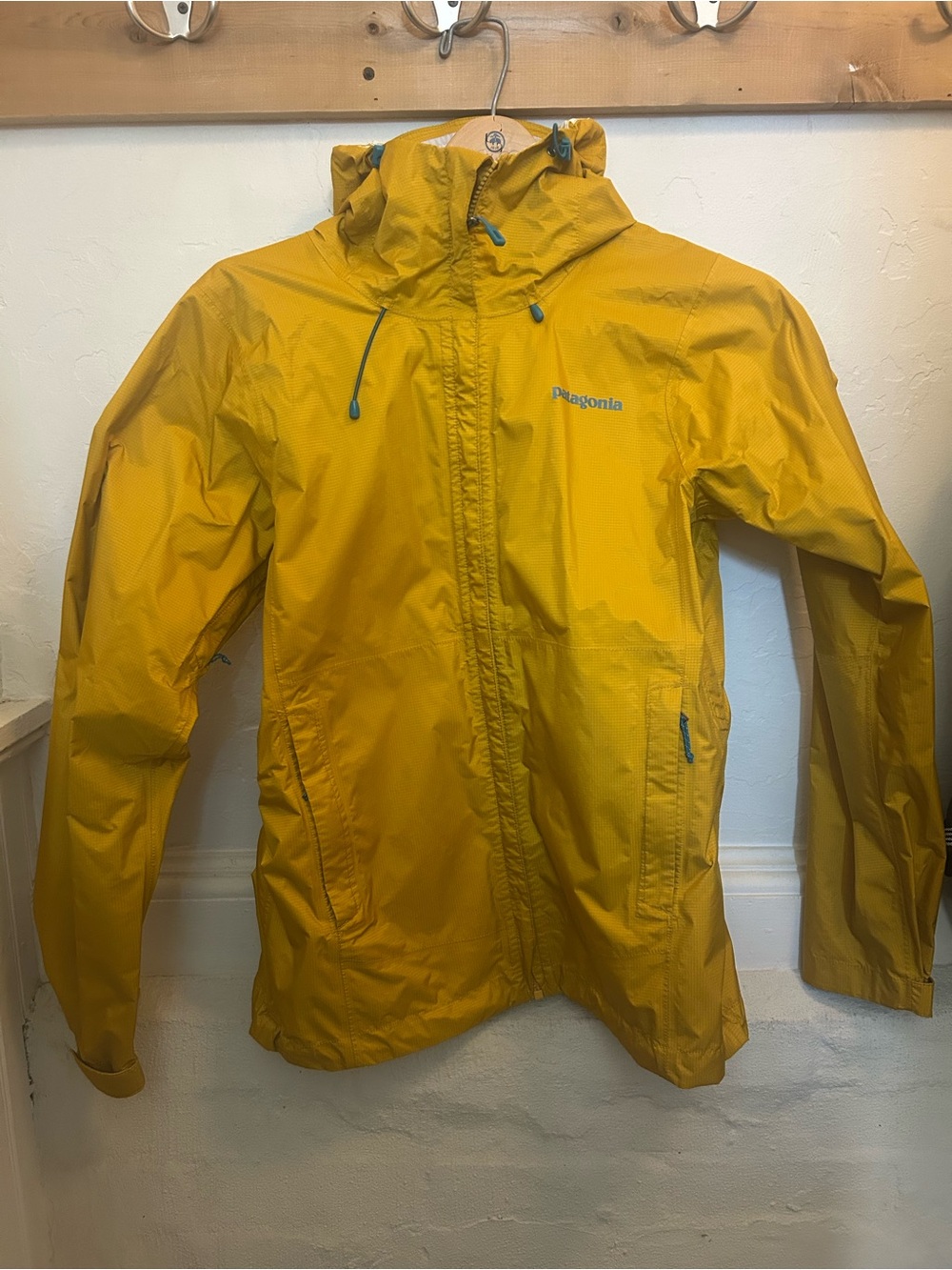 Patagonia Yellow Hooded Rain Jacket with Blue Accents